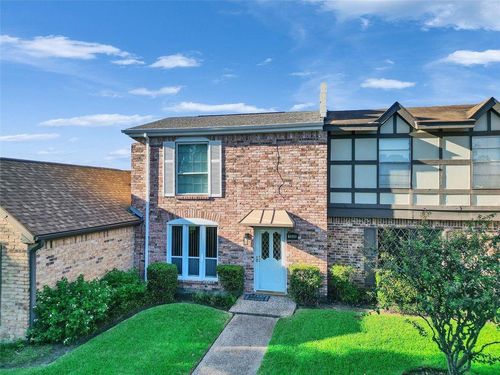 1-1320 Town Cir, Baytown, TX, 77520-3431 | Card Image