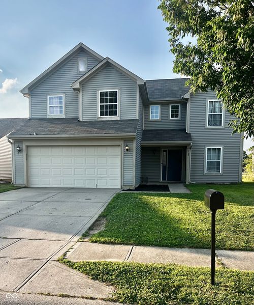 768 Tall Timber Dr, Greenwood, IN, 46143-7386 | Card Image