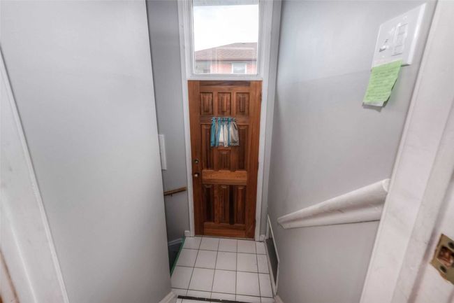 20 Lamella Rd, House other with 3 bedrooms, 2 bathrooms and 5 parking in Etobicoke ON | Image 21