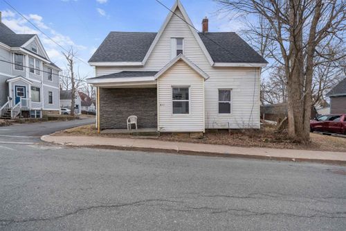 277 Maclean St, New Glasgow, NS, B2H4N1 | Card Image