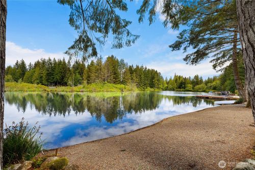 1051 E Ballantrae Dr, Shelton, WA, 98584-8567 | Card Image