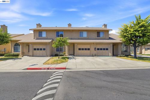 b-847 W Sunset Blvd, Hayward, CA, 94541 | Card Image