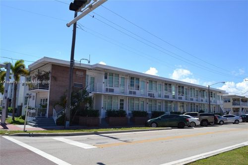 apt-3-300 74th St, Miami Beach, FL, 33141-2741 | Card Image