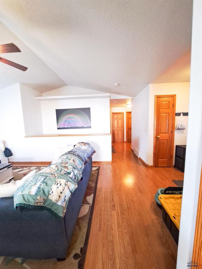 814 Ridgeview St, House other with 4 bedrooms, 2 bathrooms and null parking in Belle Fourche SD | Image 5