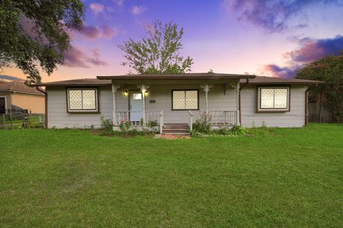 535 Pampa St, Pasadena, TX, 77504-1415 | Card Image