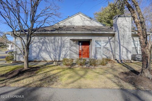 18 Aspen Ave, Englishtown, NJ, 07726-4701 | Card Image