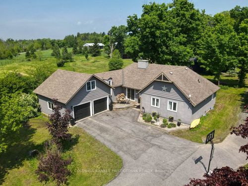 2060 5th Line Rd, Dunrobin, ON, K0A1T0 | Card Image