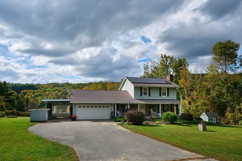10 Phillips Dr, Colrain, MA, 01340-9618 | Card Image
