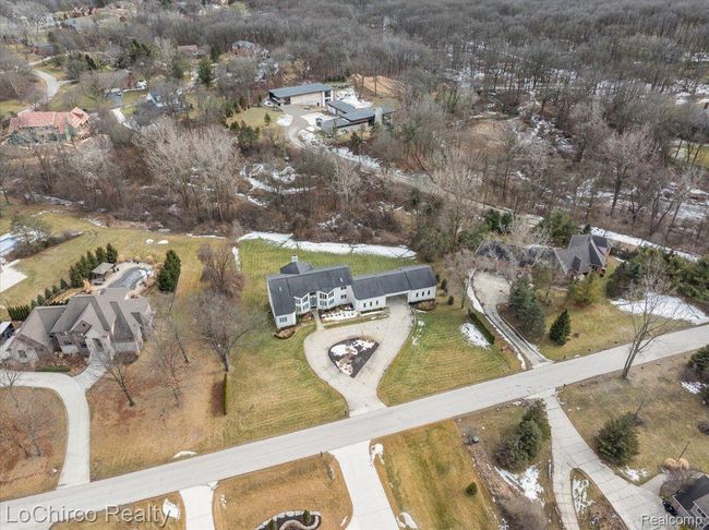 924 Knob Creek Dr, House other with 4 bedrooms, 4 bathrooms and null parking in Oakland Twp MI | Image 49