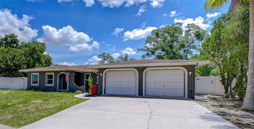 1291 Raleigh Ct, Tarpon Springs, FL, 34689-3929 | Card Image
