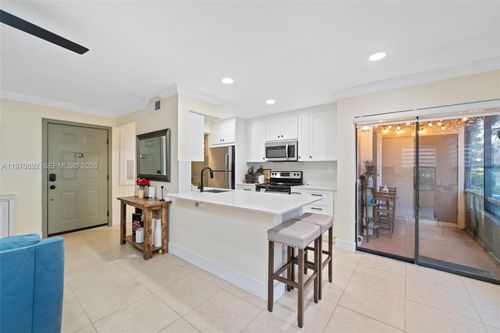1209-15599 Sw 106th Ln, Miami, FL, 33196-3504 | Card Image