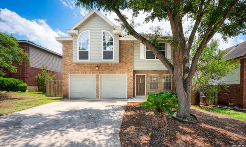 7706 Fallen Pne, Converse, TX, 78109-2423 | Card Image
