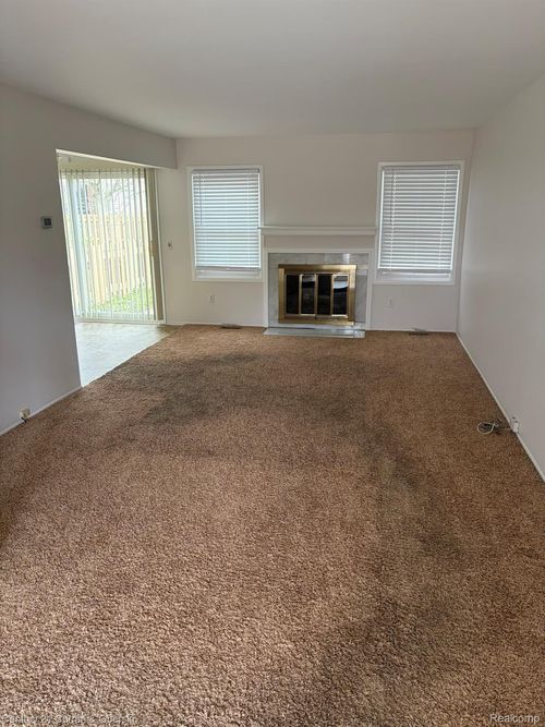 96-5224 Breeze Hill Pl, Troy, MI, 48098-2721 | Card Image