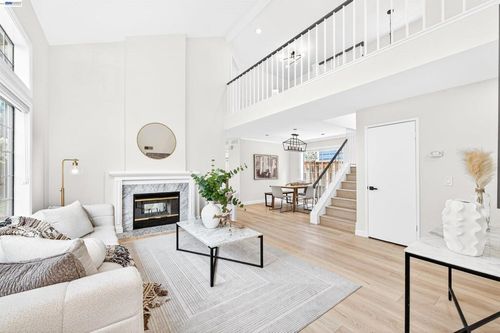 3048 Badger Dr, Pleasanton, CA, 94566 | Card Image