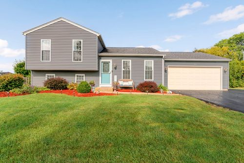 751 Cypress Ln, Carol Stream, IL, 60188-9197 | Card Image