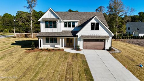 207 Club Point Dr, Cape Carteret, NC, 28584-9701 | Card Image