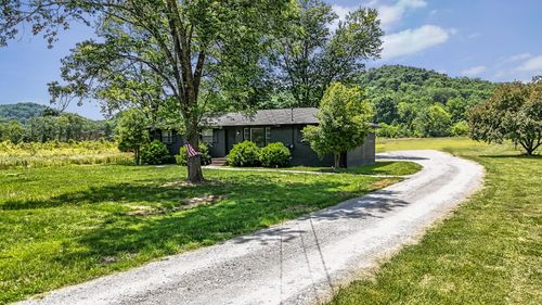 4686 Lickton Pike, Whites Creek, TN, 37189-9106 | Card Image
