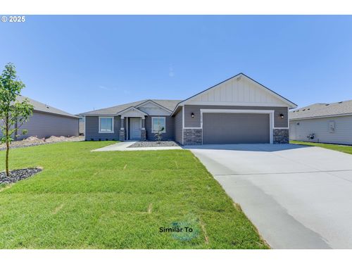 214 Sw Sparrow St, Boardman, OR, 97818 | Card Image