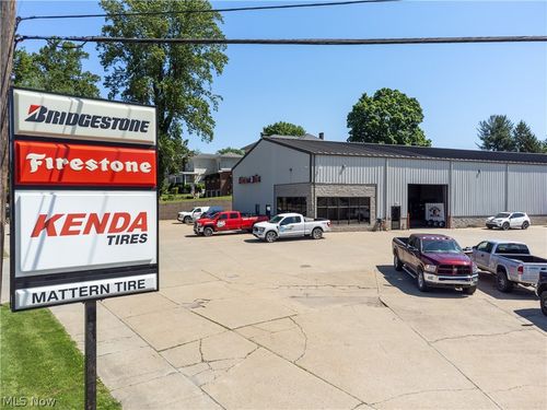 419 Lincoln Ave, Cadiz, OH, 43907-1027 | Card Image