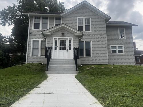2-105 University St, HARVARD, IL, 60033-3010 | Card Image