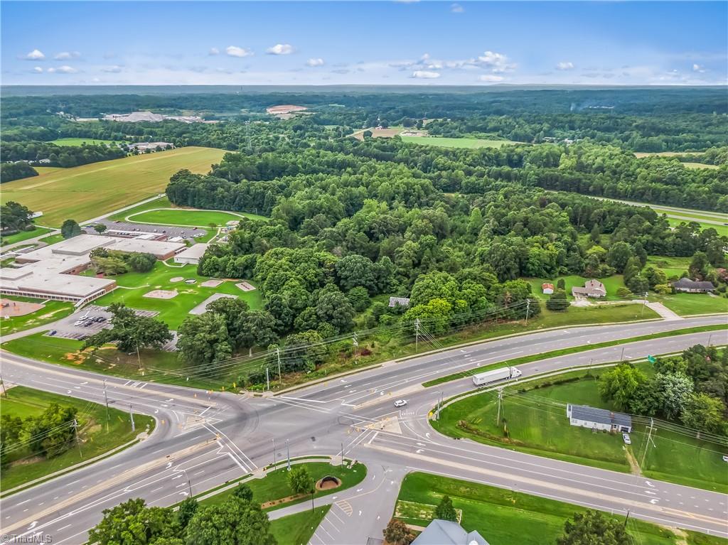 Union Cross Rd, Winston Salem, NC 27107