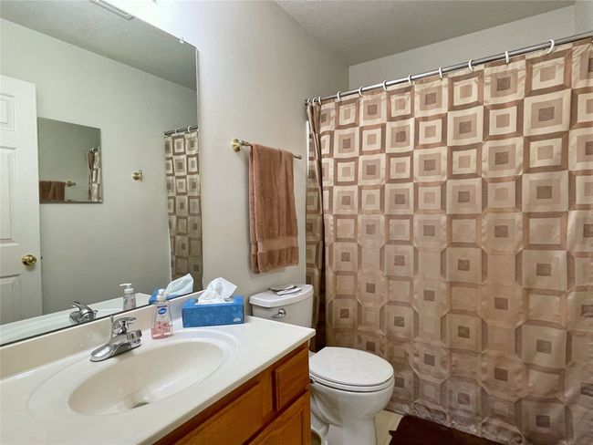 UNIT-1 - 5480 Longview Ct, Condo with 3 bedrooms, 3 bathrooms and null parking in Johnston IA | Image 21
