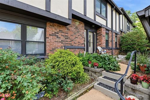 3-13178 Royal Pines Dr, Saint Louis, MO, 63146-2251 | Card Image