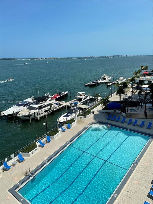 apt-767-801 Brickell Bay Dr, Miami, FL, 33131-2937 | Card Image