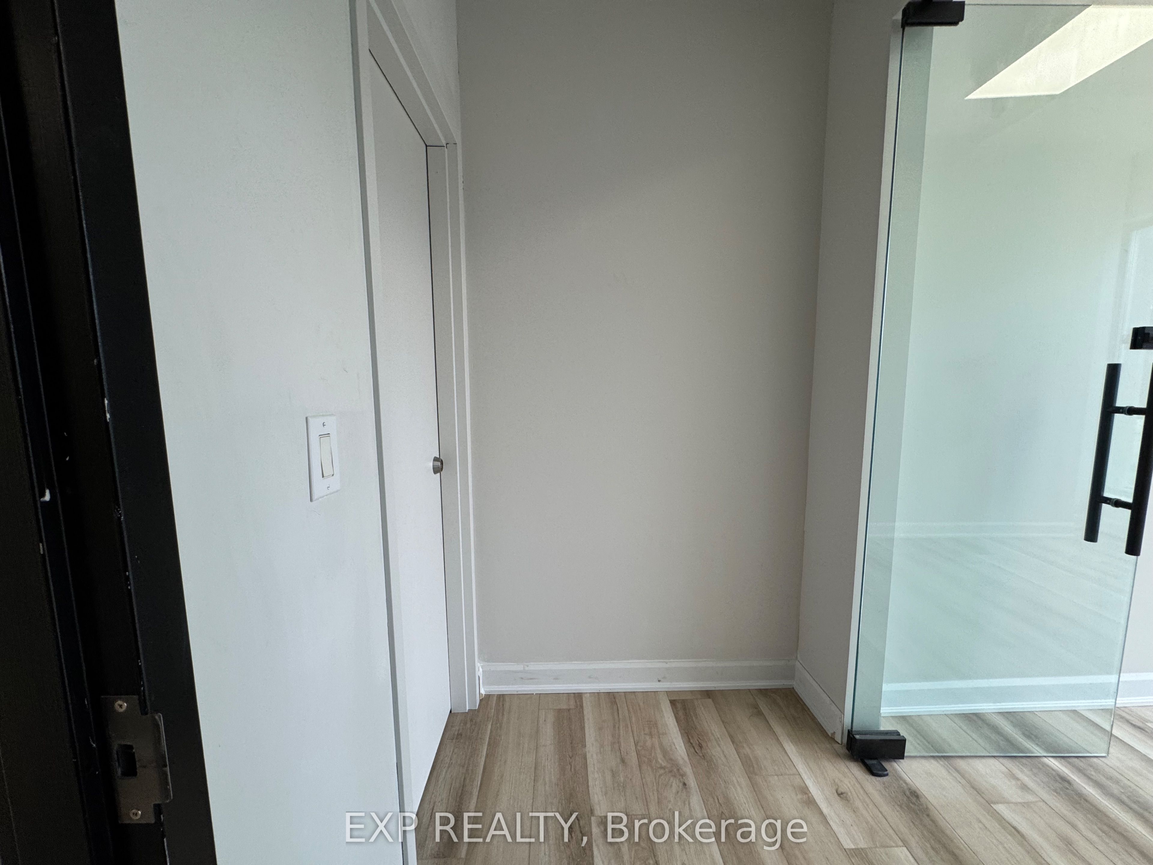 Commercial Lease in Mississauga 5
