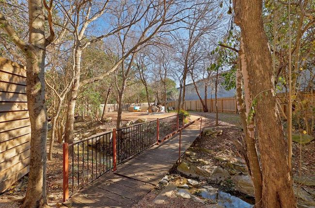 B - 2209 Thornton Rd, Condo with 3 bedrooms, 3 bathrooms and 2 parking in Austin TX | Image 24