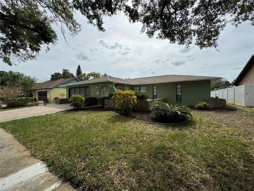 8725 Aruba Ln, PORT RICHEY, FL, 34668-5904 | Card Image