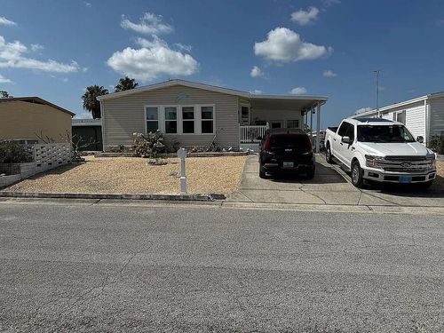 7306 Cascade Dr, HUDSON, FL, 34667-2225 | Card Image