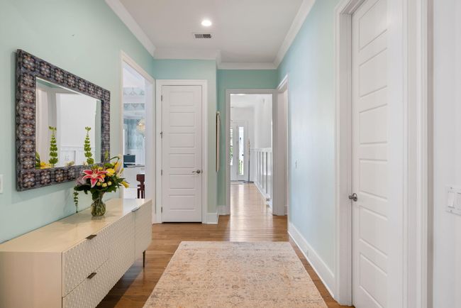 Foyer | Image 19