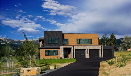 794 Naya Nuki Dr, Bozeman, MT, 59715-8527 | Card Image