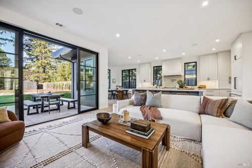 33 Fawn Drive, San Anselmo, CA, 94960 | Card Image