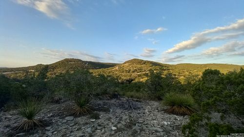 LOT 90 Bear Springs Rd, Pipe Creek, TX, 78063 | Card Image