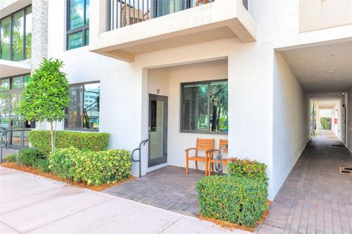 unit-17-4725 Nw 85th Ave, Doral, FL, 33166-5965 | Card Image