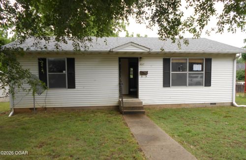 807 N 3rd Street, Monett, MO, 65708 | Card Image