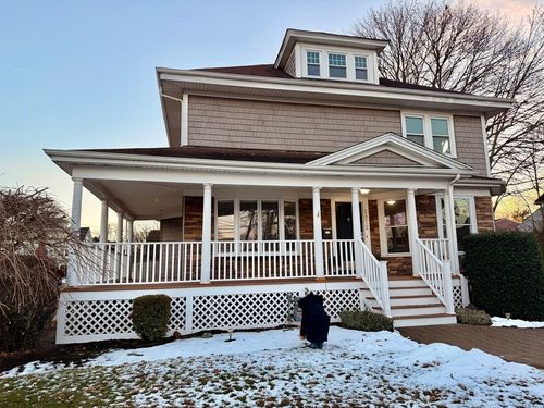 1073 New Boston Rd, Fall River, MA, 02720-7513 | Card Image