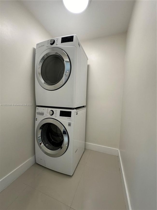 5020 Sw 154 Th Ave, House other with 4 bedrooms, 2 bathrooms and null parking in Miami FL | Image 23