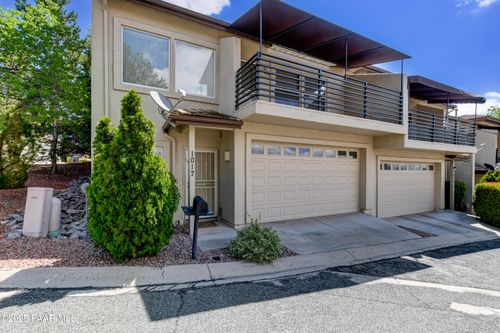 1017 N Fairway Dr, Dewey, AZ, 86327-5800 | Card Image