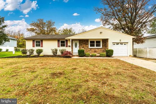 139 Patricia Ave, Delran, NJ, 08075-2106 | Card Image