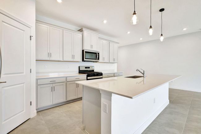 14183 Sw Harker St, House other with 4 bedrooms, 3 bathrooms and null parking in Port St Lucie FL | Image 14