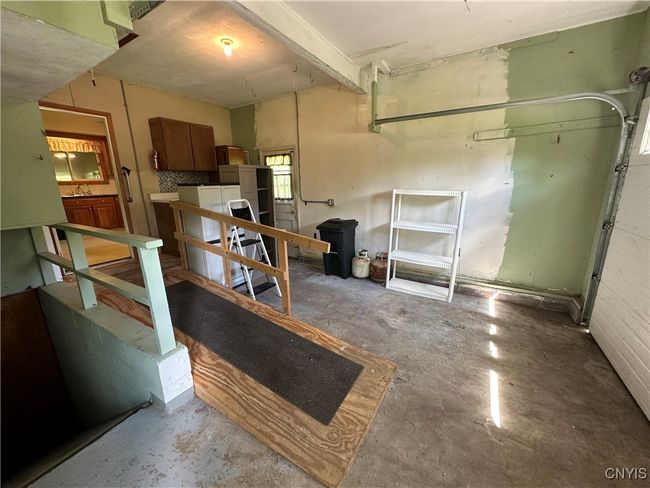 Garage | Image 14