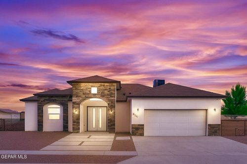 360 Plaza Bonita Way, Clint, TX, 79836-6634 | Card Image