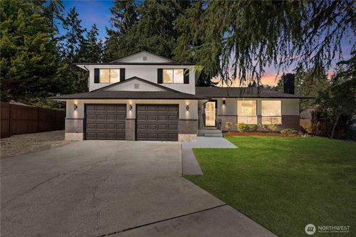 16015 13th Ave E, Tacoma, WA, 98445-4026 | Card Image