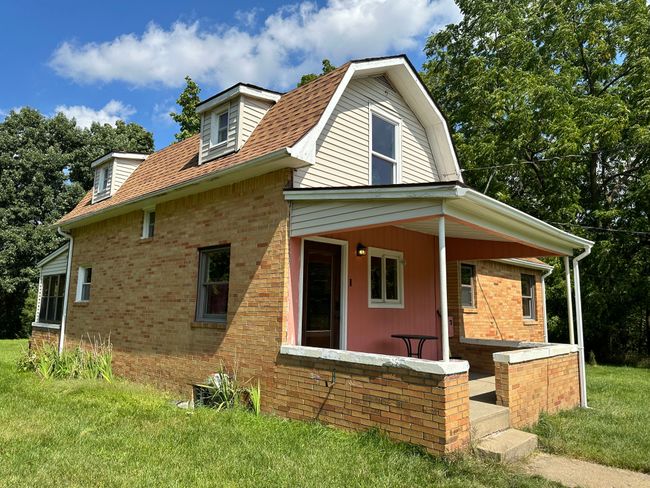 Covered porch | Image 38