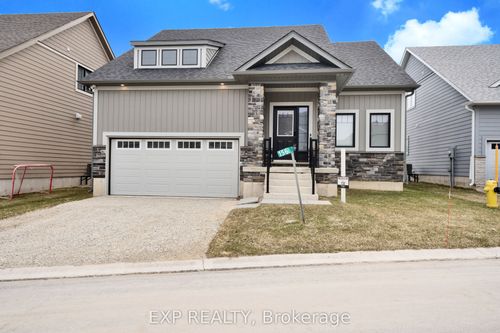 156 Schooner'S Lane, Thornbury, ON, N0H2P0 | Card Image