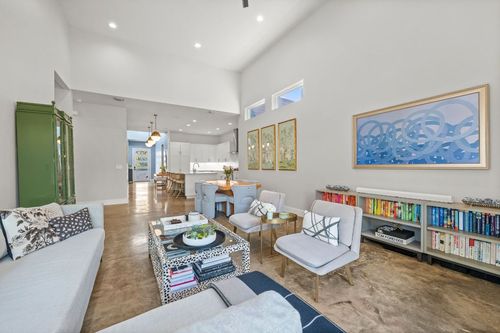 b-4110 Idlewild Rd, Austin, TX, 78731-6149 | Card Image