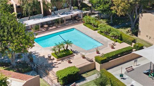 unit-52-1001 W Macarthur Blvd, Santa Ana, CA, 92707-4557 | Card Image